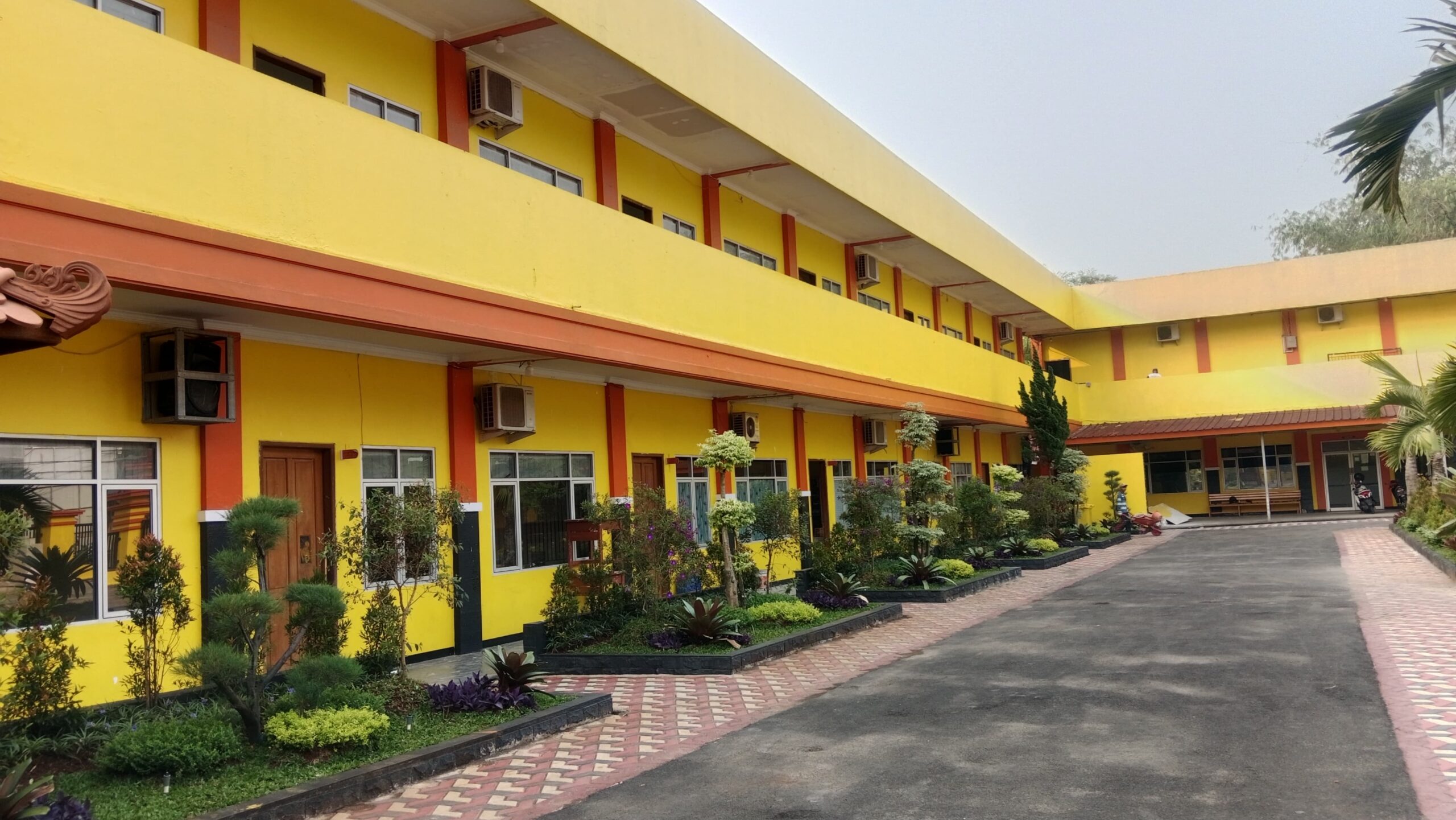 politeknik bhakti kencana