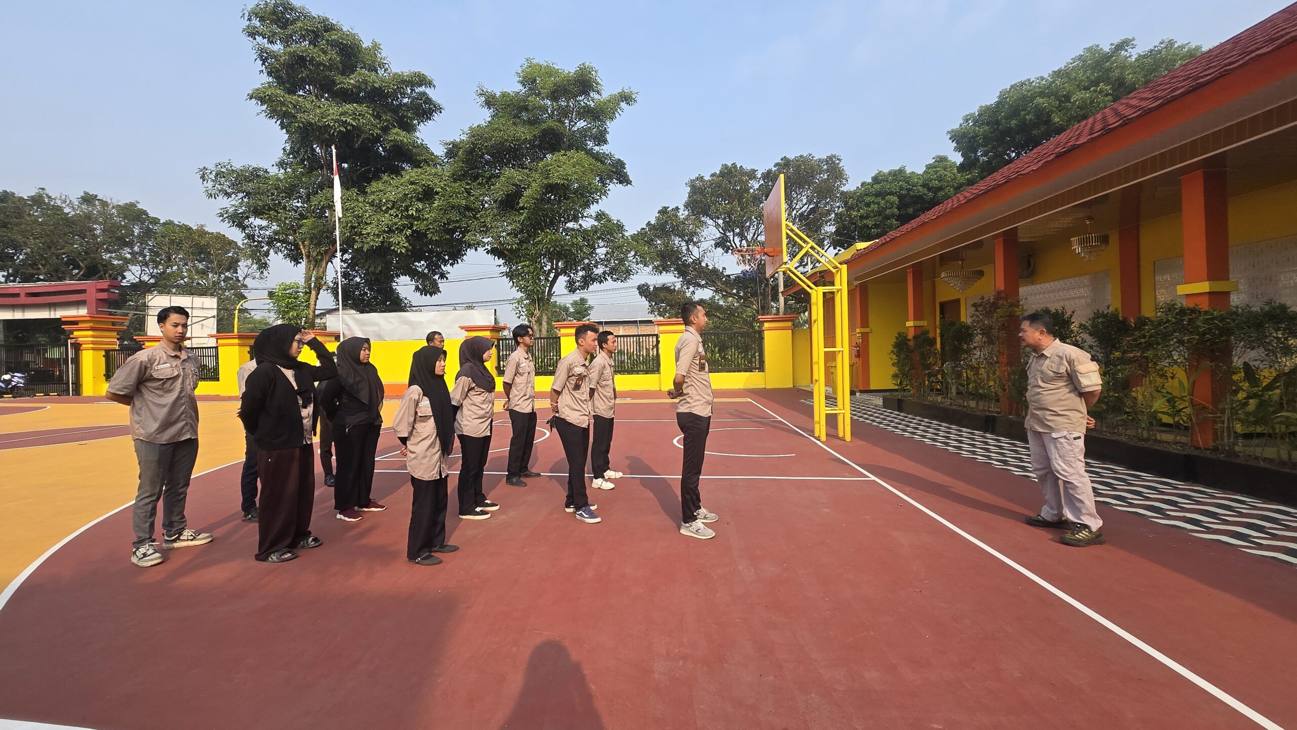 Apel rutin Politeknik Bhakti Kencana Cianjur bersama civitas akademika