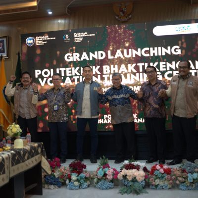 POLITEKNIK BHAKTI KENCANA